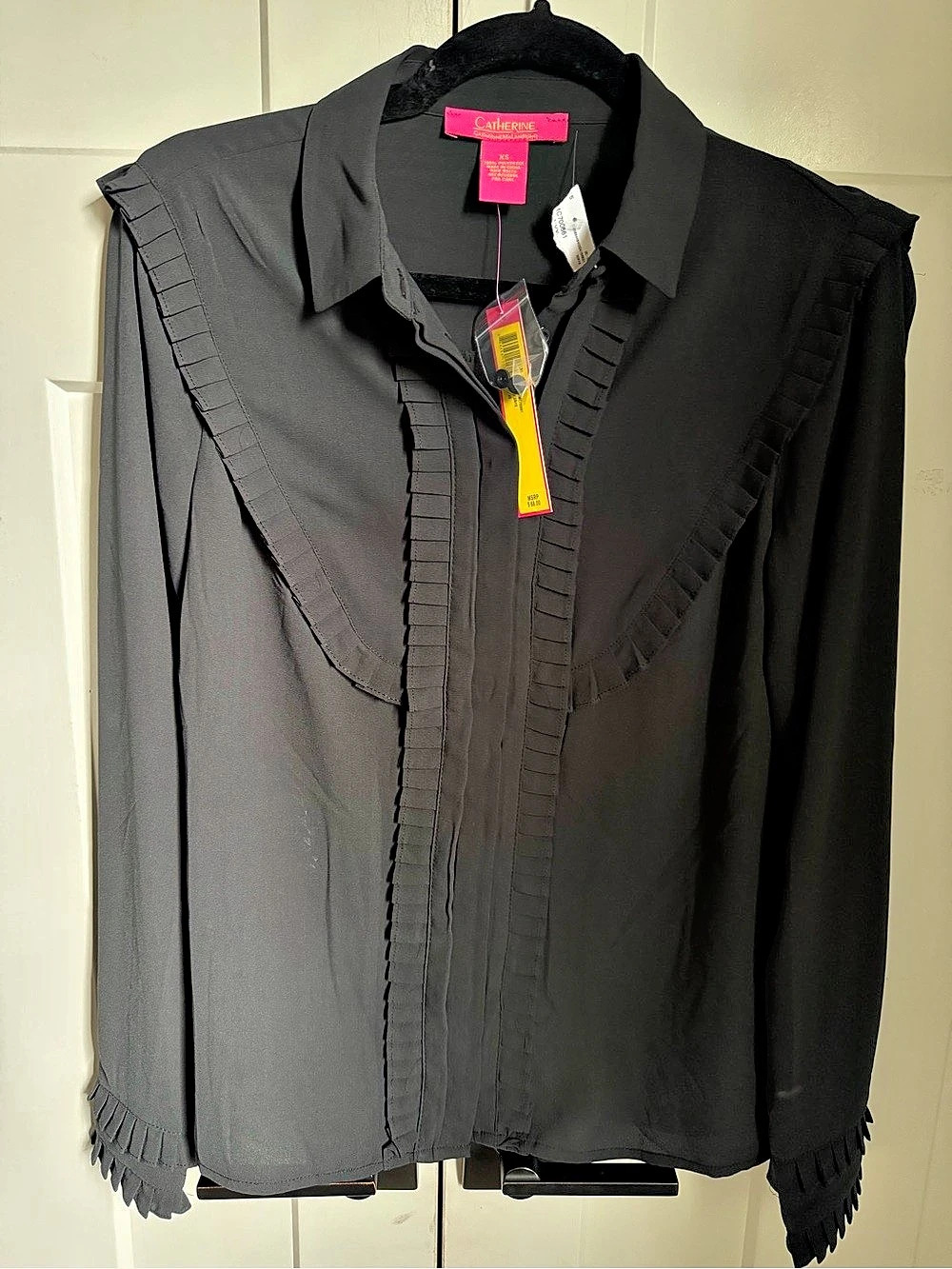NWT Catherine Malandrino Pleated Blouse in Black Size XS.